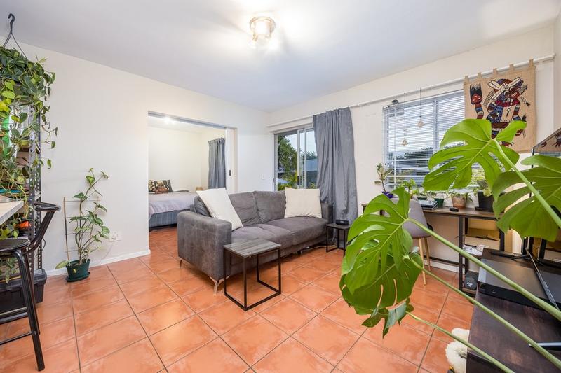 To Let 1 Bedroom Property for Rent in Kenridge Western Cape